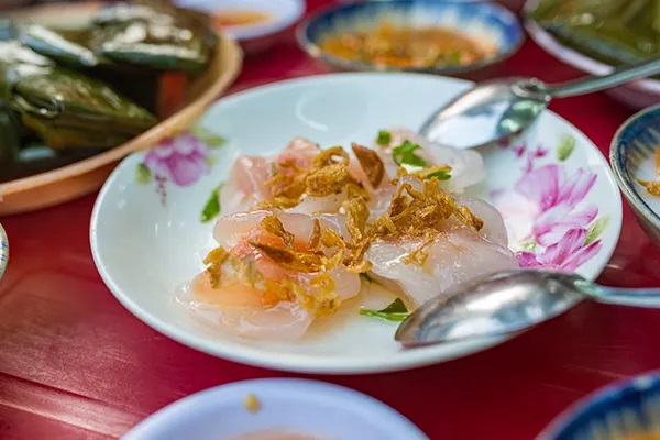De beste lokale delikatessene å prøve i Vietnam som ikke er Pho